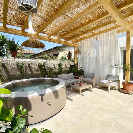 Pathos Guest House Куарто-д'Альтіно Екстер'єр фото